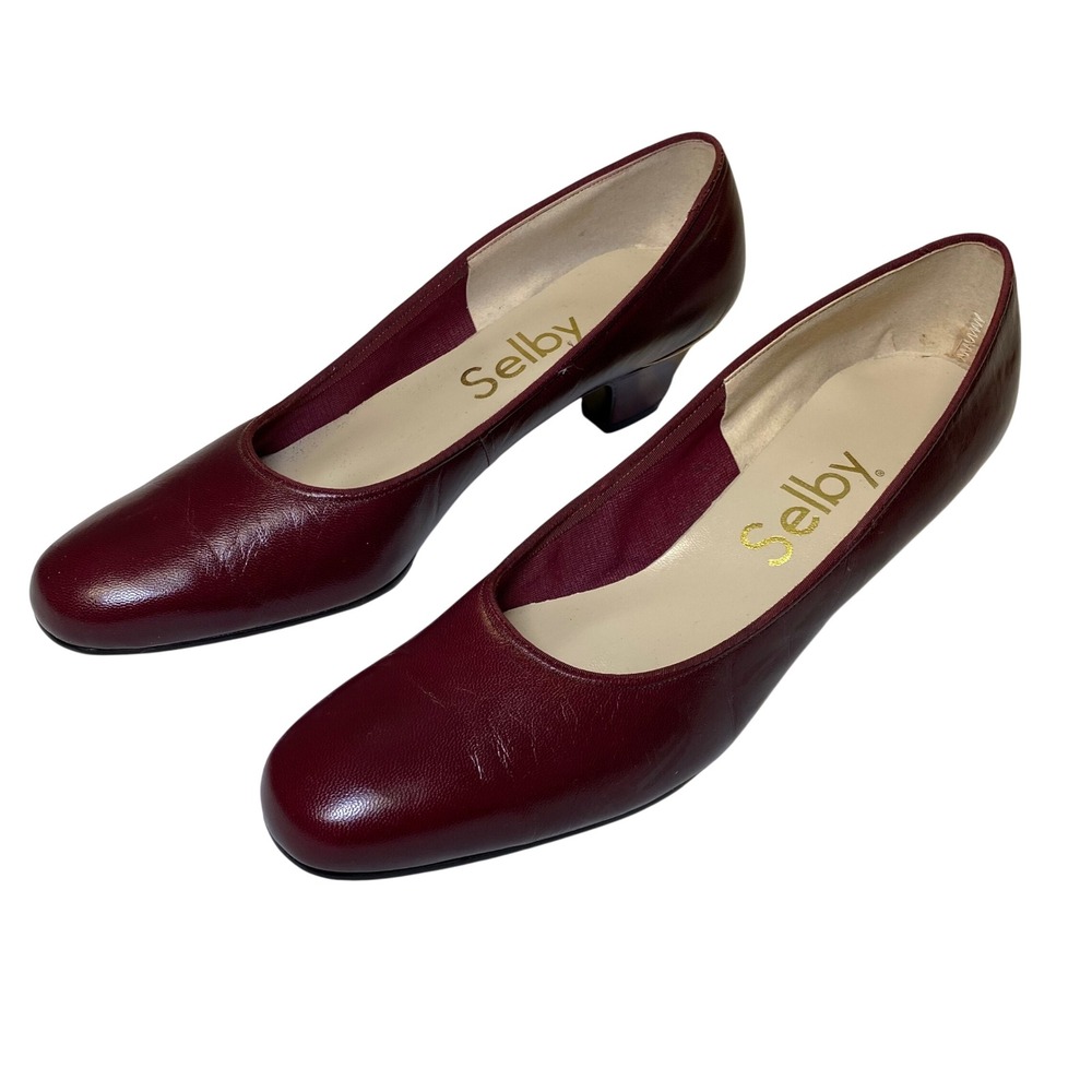 Selby Vintage Burgundy Leather Low‎ Heel Pumps Women's Size 9 D USA